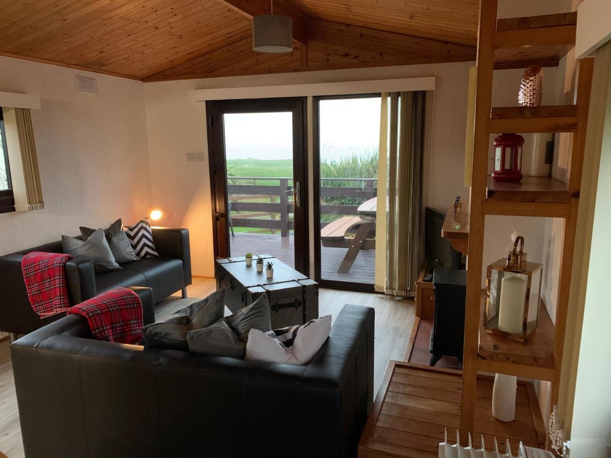 Lodge Cabin With Fabulous Views - Farm Holiday Stranraer Exterior photo